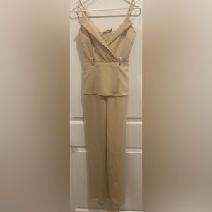 Pretty Little Things Jumper in Tan - small - New With Tags